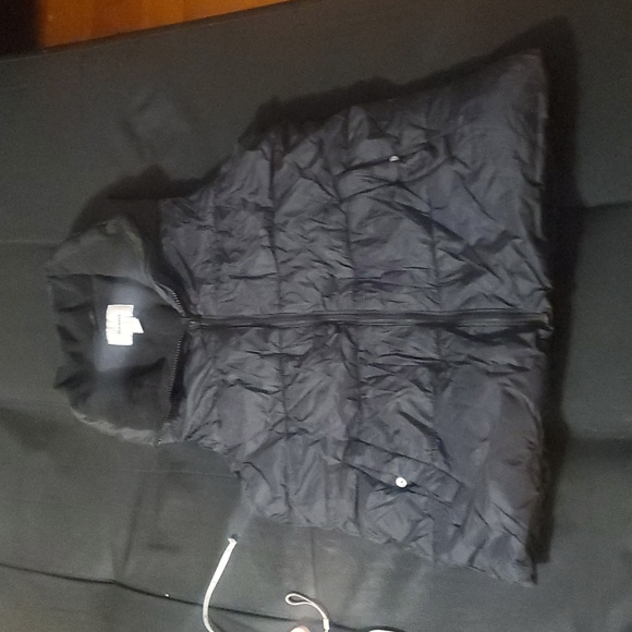 Old Navy Vest - Picture 3 of 5